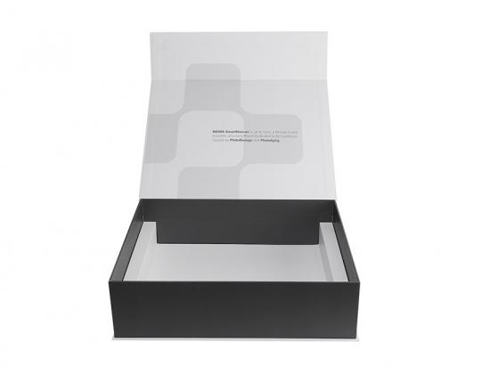 White Paper Boxes